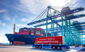 天津港全球首个“智慧零碳”码头投产一年，成绩单亮眼